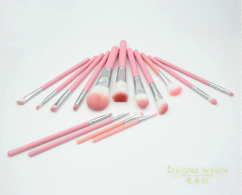 91免费版网址能用美妝蛋清洗液洗嗎？
